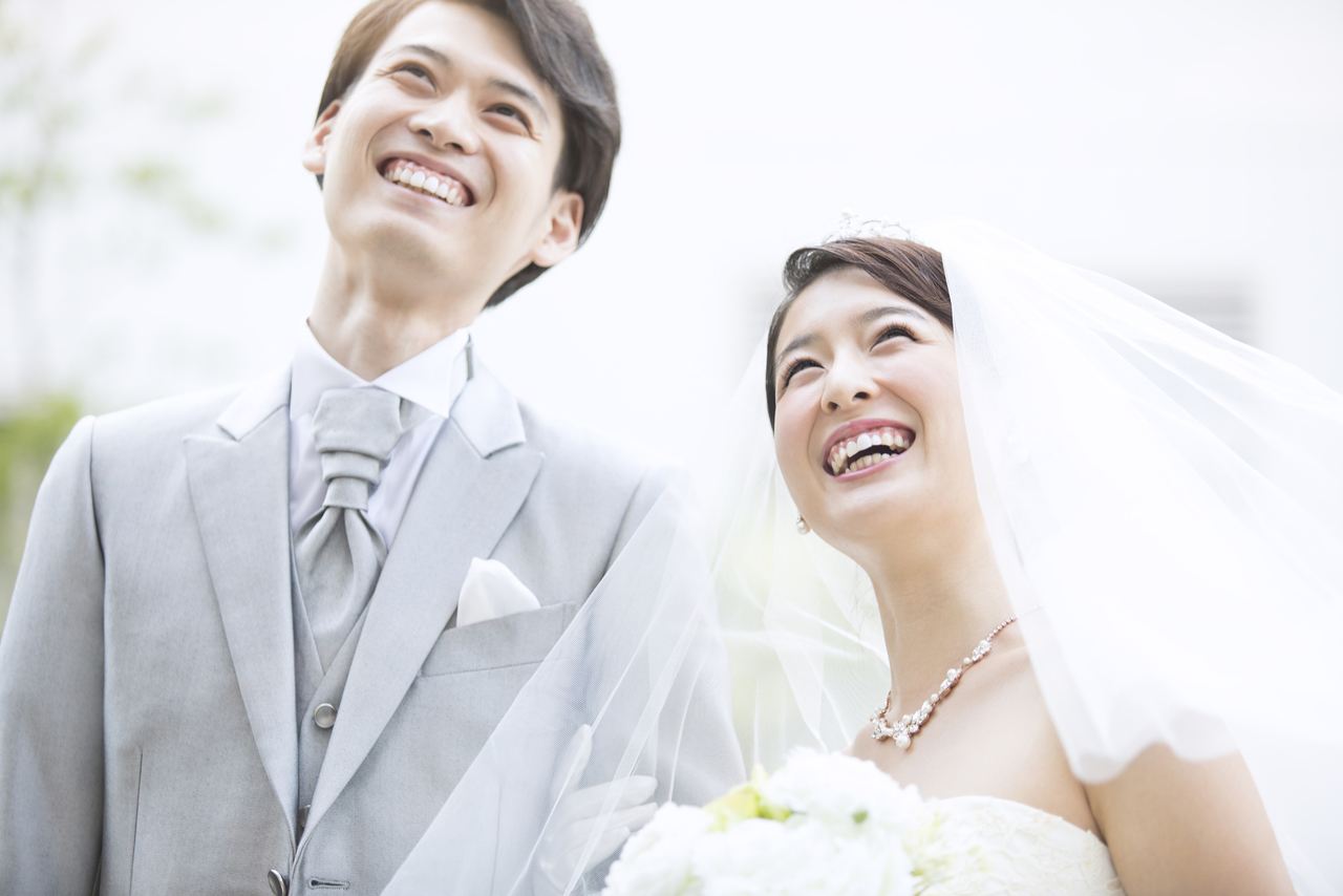 結婚式のカップル