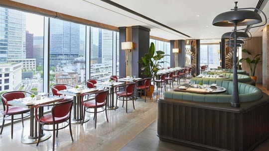 MAISON MARUNOUCHI (メゾン マルノウチ)