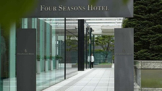 フォーシーズンズホテル丸の内 東京