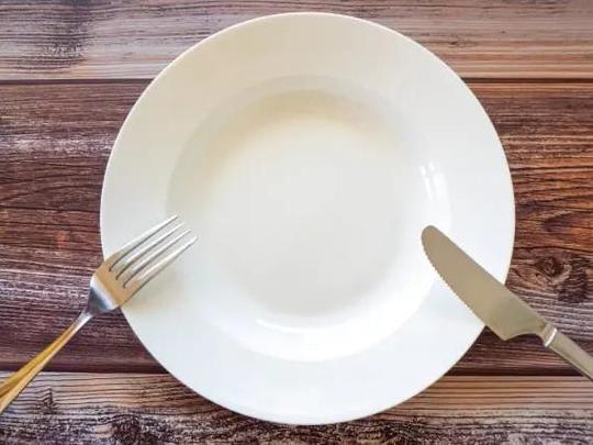 食事中の合図のイメージ